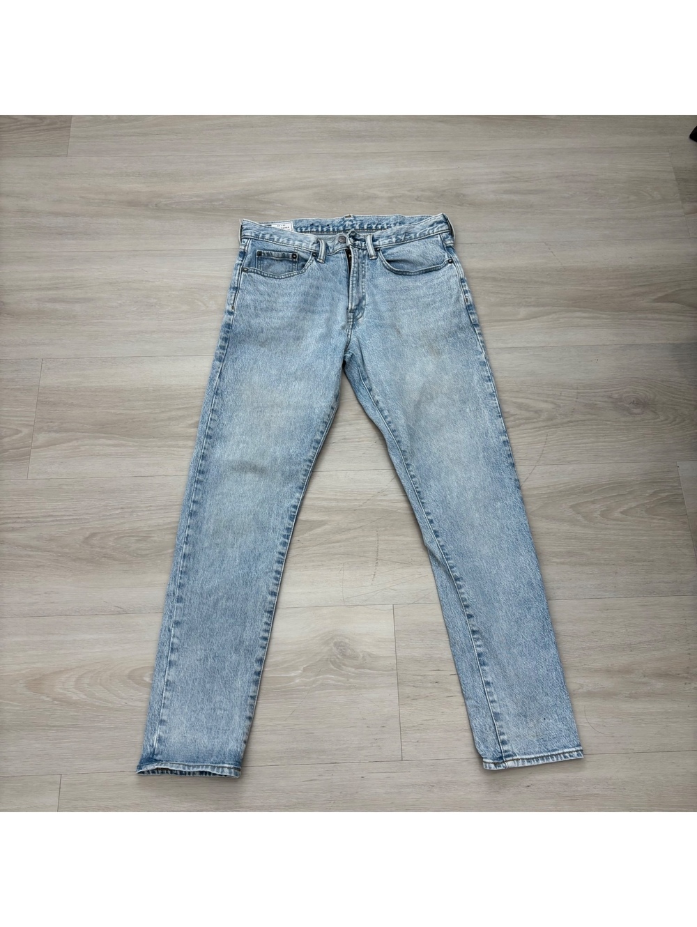 Gap Slim Taper Jeans Mens 30x30 Light Wash Denim 90s Minimalist